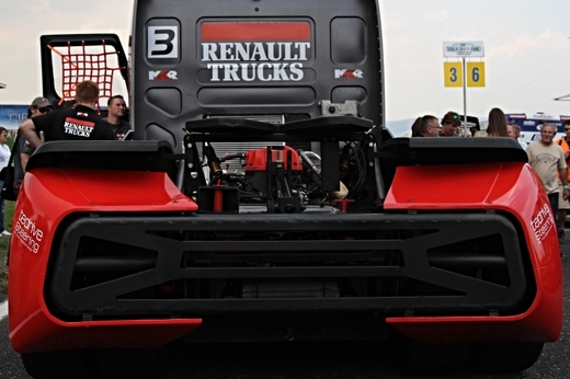 renault_truck.jpg